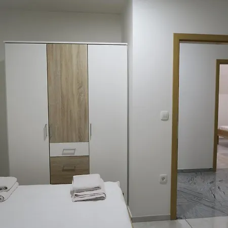 Guest house For Rent In